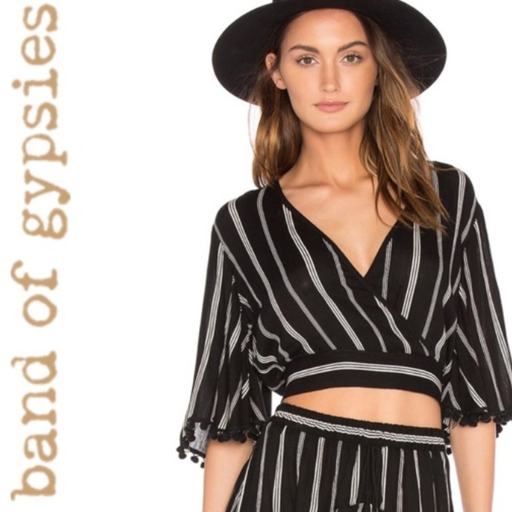 Band of Gypsies Bohemian Summer Crop Top, BOHO Black & White Striped Top